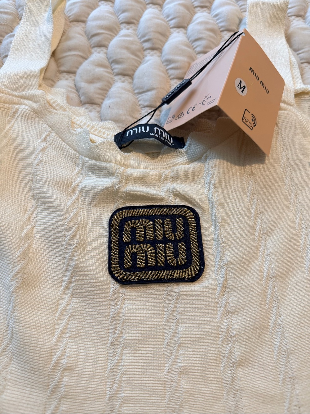 Miu Miu Cream Knit Tank with Navy Logo Patch - Picture 2 of 2